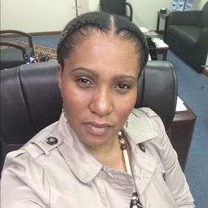 Meet your Posher, Felicia